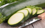 La courgette : elle permet de lutter contre la constipation, bonne pour le foie et favorise la croissance des enfants