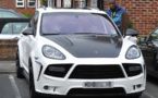 Photo : Yaya Touré et sa belle voiture de luxe, regardez les contours de la caisse