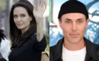 Angelina Jolie vire la nounou de ses enfants… son frère!