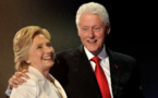 PHOTOS Hillary et Bill Clin­ton ont un neveu très sexy : décou­vrez ce beau mannequin !