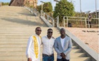 Youssou Ndour, Thione Niang et Akon au monument de la Renaissance Africaine