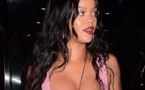 Cette tenue de Rihanna affole de nouveau le web, cette fois-ci, elle en montre beaucoup!