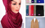 Le Hijab en Turc avec le foulard en soi