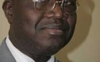 Le ministre Amadou Tidiane Bâ s’attire les foudres du Saes