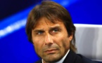 Premier League: Antonio Conte dénonce les "conneries de rumeurs" des journalistes