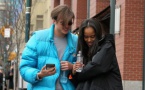 14 photos : Malia Obama roucoule avec son petit ami dans les rues de New York