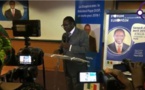 Vidéo- A Paris, Pape Diop félicite les "enfarineurs" de la délégation de Macky Sall