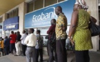 Retard dans le paiement des bourses du mois d’avril : Ecobank renvoie la balle à l’Etat