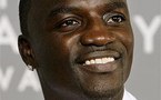 Akon construit une école primaire au Sénégal et annonce la création d'une université et d'hôpitaux sur financement personnel