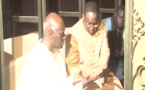 VIDEO - Porokhane: Quand Macky Sall se recueille au mausolée de Mame Sokhna Diarra