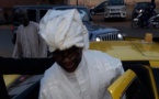 Photos : Cheikh Ahmadou Kara aperçu à bord d'un taxi à Thiès