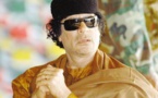 Khadafi prédit sa mort ! et celle d'autres dirigeants arabes par les américains(VIDEO)