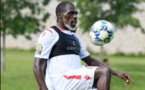 PHOTOS - Joash Onyango (Barbe Blanche) , 27 ans et défenseur de l'équipe du KENYA