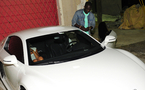 Bu Thiam, le frère de Akon avec sa voiture qui coûte plus de 200 millions