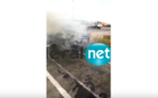 VIDEO - La voiture de Bécaye Mbaye en feu sur la route de ‎Nguéniène