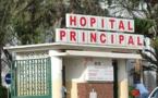Les travailleurs de l’hôpital principal de Dakar suspendent leur grève et attendent la signature du protocole d'accord