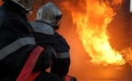 [Photo] Un bus de transport prend feu à 10 Km Fatick