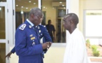 Mouhamadou Moustapha Bâ décoré par le Haut commandant de la Gendarmerie