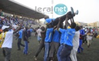 Photos - Victoire du GFC: Ahmed Aïdara porté en triomphe