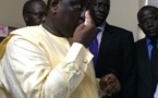 En visite chez les étudiants blessés, Macky Sall s’attire les foudres d’un vieux 