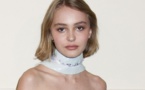 Lily-Rose Depp magné­tique pour son premier shoo­ting pro