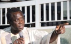 Exclusif ! Thione Seck parle depuis la cave du Palais de Justice de Dakar (Vidéo)