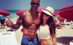 Photos - Quand Ludi­vine Sagna croise Shemar Moore à la plage