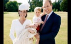 Photos - Kate et William : les photos offi­cielles (et craquantes) du baptême de Char­lotte