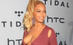 Photos - Beyoncé ose un décol­leté abys­sal pour une soirée Tidal