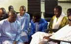 Cheikh Issa Sall chez le Khalife de Darou Mousty: Un moment de recueillement et de bénédictions !