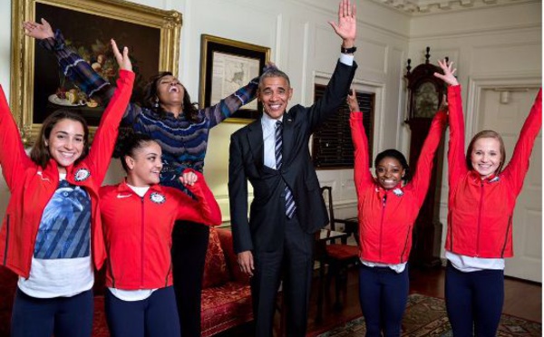 Michelle Obama commente la photo sur Snap: il est un parfait 10 dans notre livre #TeamUSA