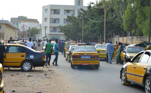 Photos de la Levée du corps de Ibrahima Samb