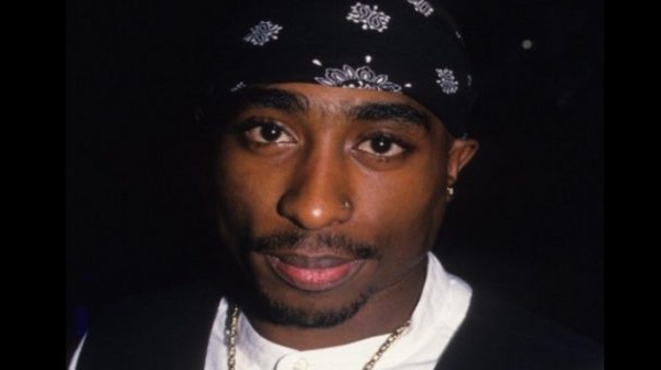 Une lettre écrite à la main de Tupac Shakur en prison vendue à plus de 170.000 $