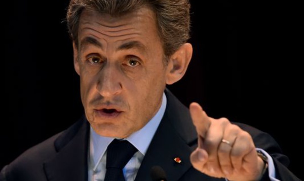 Lors d'un reportage, Sarkozy s'en prend à des journalistes: «C'est des sauvages!»