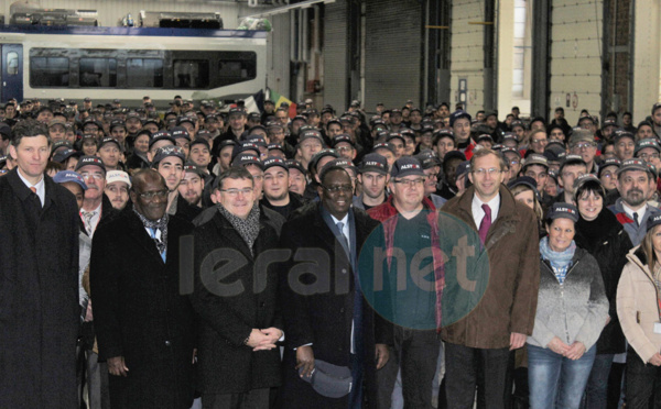 32 Photos: Visite du président Macky Sall à Alstom‎: ‎(Industrie ferroviaire‎)‎ pour le TER