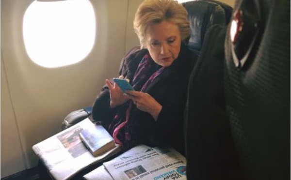 Cette photo de Hillary Clinton traduit parfaitement la cruelle ironie de l'élection présidentielle