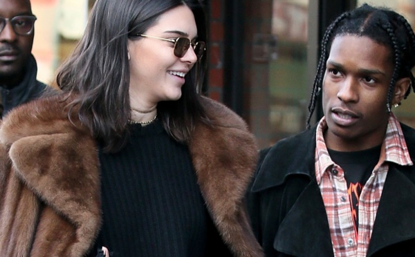 Kendall Jenner et A$AP Rocky très complices lors d'une soirée