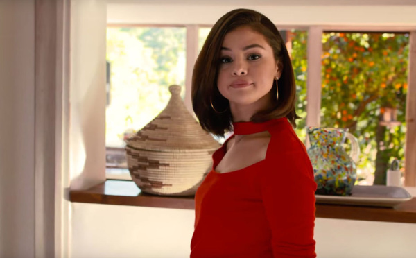 Vidéo-Selena Gomez ouvre les portes de sa maison