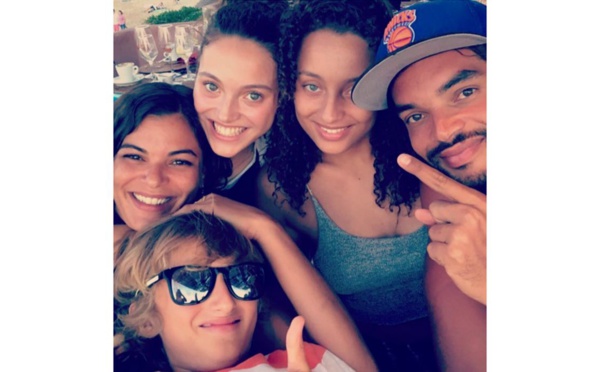 Yannick Noah : ses cinq enfants se retrouvent et posent ensemble, un beau cliché !