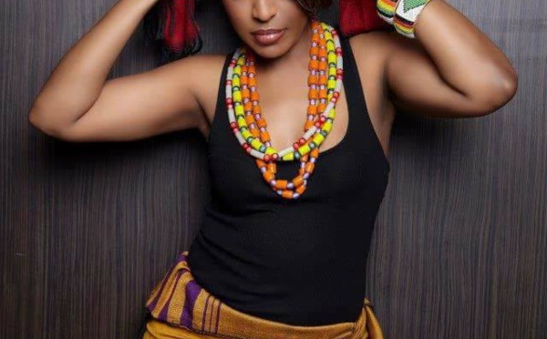 Viviane Chidid tout en couleurs, une  belle africaine