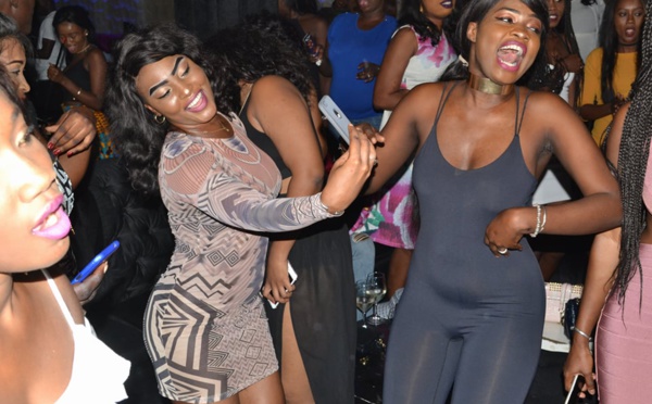 41 photos :Les filles étaient déchaînées au Duplex lors de la soirée de Momo Dieng, regardez