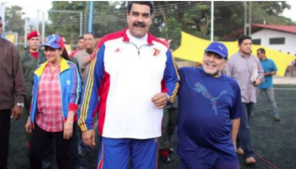 Maradona est «un soldat» de Nicolas Maduro, le président vénézuélien