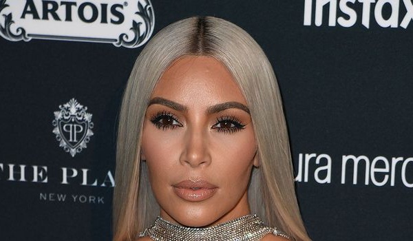 Saint-Valentin: Kim Kardashian fait la liste de ses ennemis et leur offre un cadeau