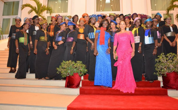 Photos: Admirez la beaute des hôtesses du dîner offert par Marième Faye Sall, Première dame du Senegal 