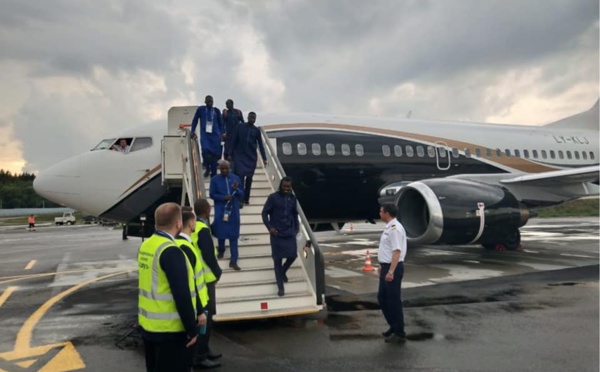 Arrivée des "Lions" à l'aéroport de Kaluga (Russie)