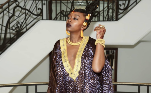 Photos : Fatou Ndiaye, la blogueuse sénégalaise en mode fulbé 