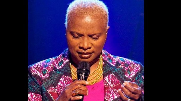 La légendaire artiste béninoise Angélique Kidjo en deuil