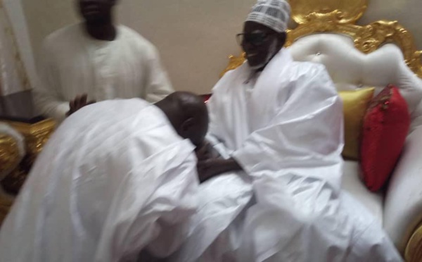 PHOTOS - Le président Idrissa SECK reçu ce matin à Touba par le Khalife Général des Mourides Serigne Mountakha MBACKÉ