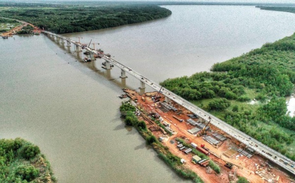 Voici le pont qui rallie le Sénégal à la Gambie