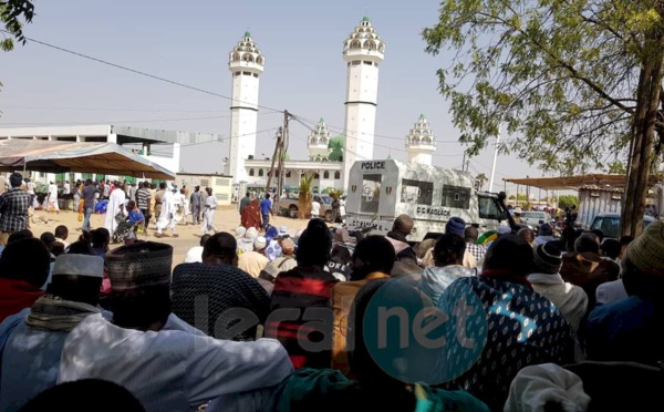 Vidéo - Photos: Inhumation de la dépouille de Sidy Lamine Niasse à la Grande mosquée de Kaolack